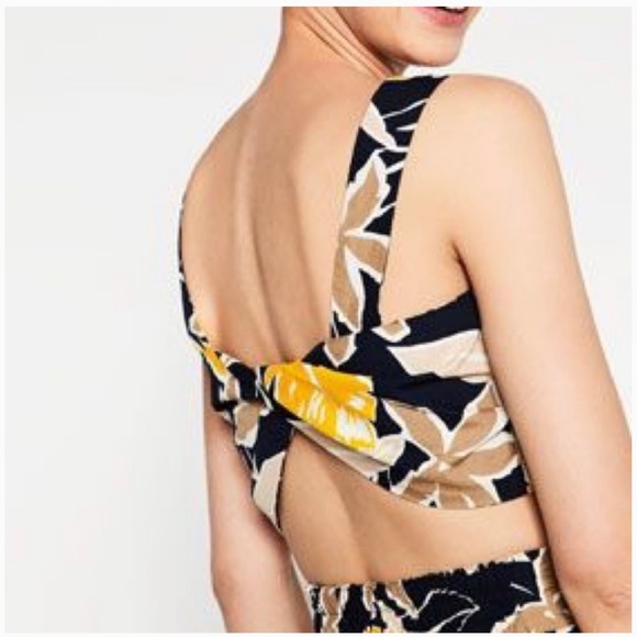 Zara Crop Top- New with tags✨No Bargain❗️ - Picture 3 of 14